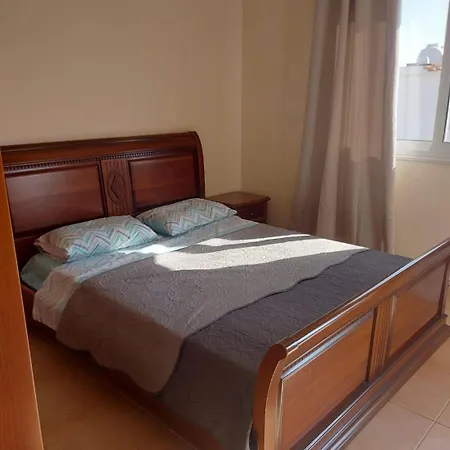 The T Πρωταράς